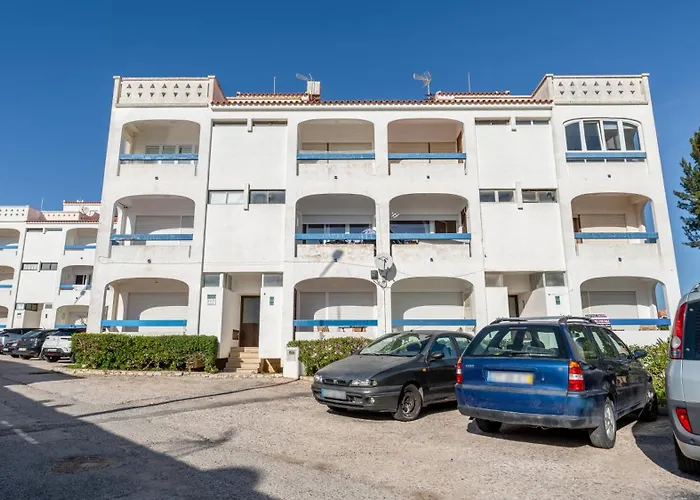 Comfy 2 Bdr W/ Balcony By Lovelystay * Albufeira